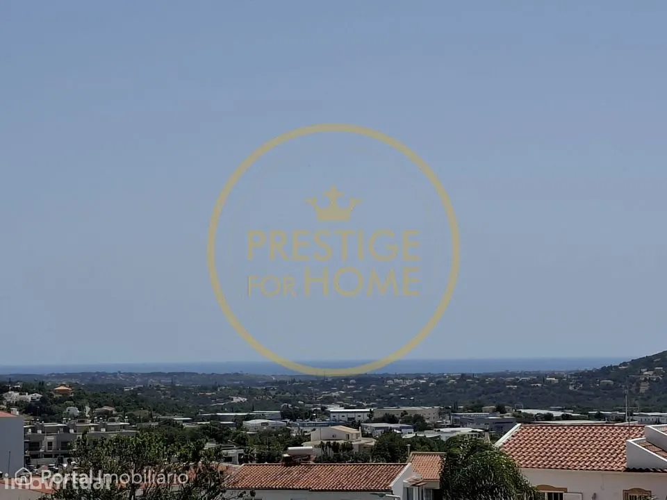 Moradia de T5 com Vista Mar em Loulé