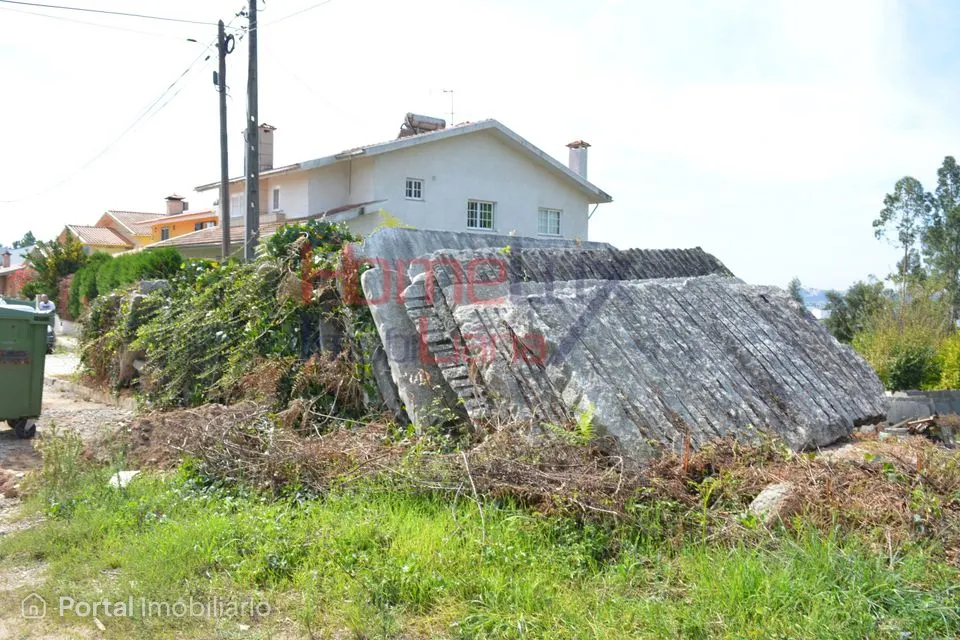 Land for sale in Nogueira do Cravo