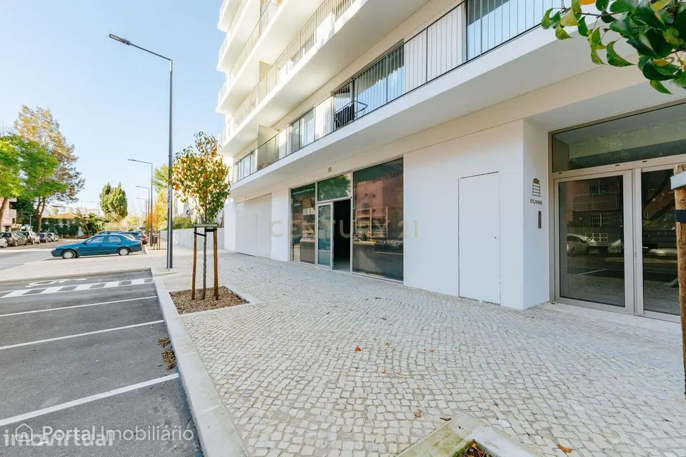 Espaço comercial com 195m2 | Empreendimento O´living