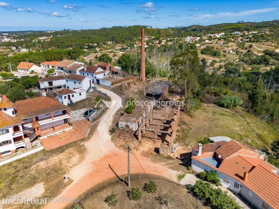 Antiga fábrica de cerâmica