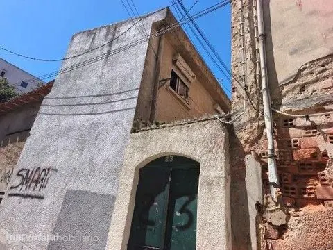 Moradia T1 para Remodelação em Zona Histórica de Lisboa