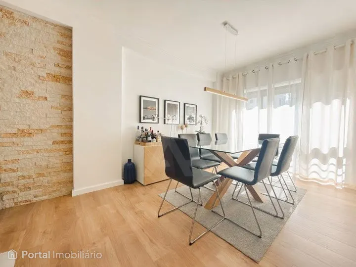 Apartamento T2 à venda em Sintra