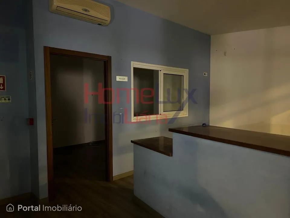 Loja Comercial em Monção