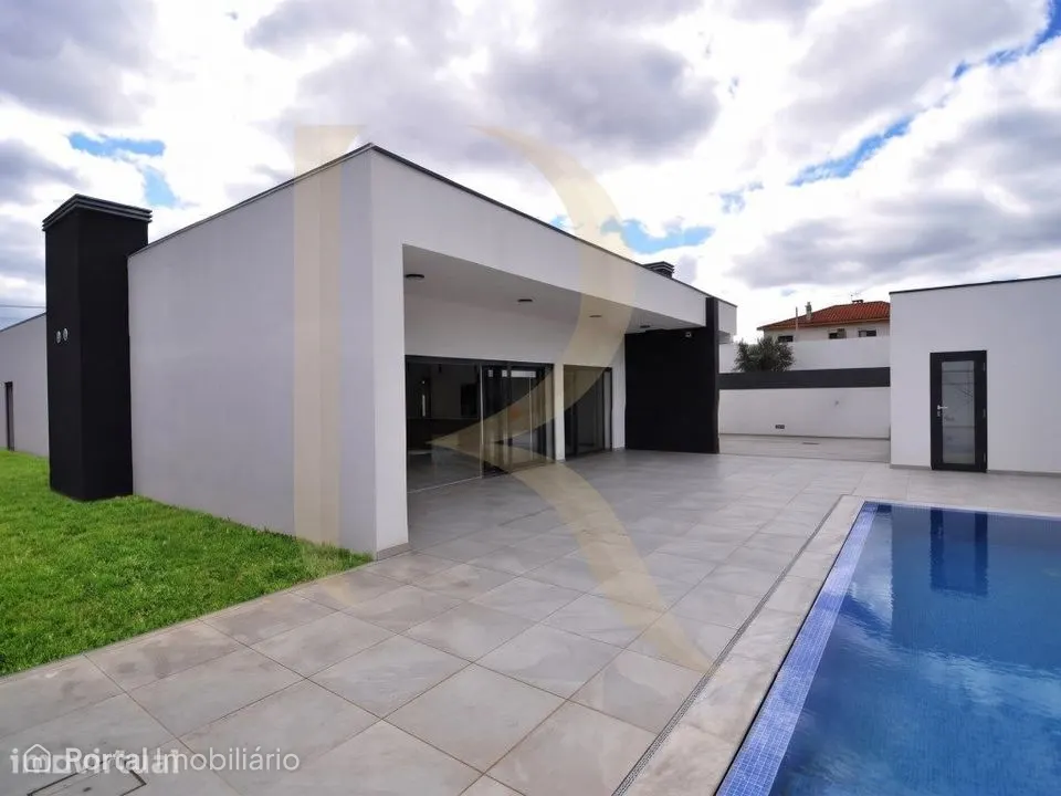 Moradia Isolada T4 Venda Setúbal