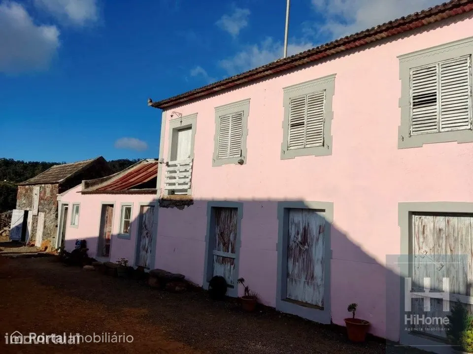 3-bedroom house for sale in Fajã da Ovelha