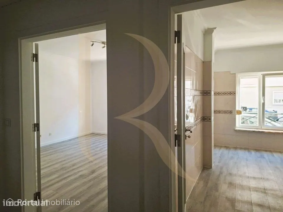 Apartamento T3 em rés -do-chão na Quinta do Conde