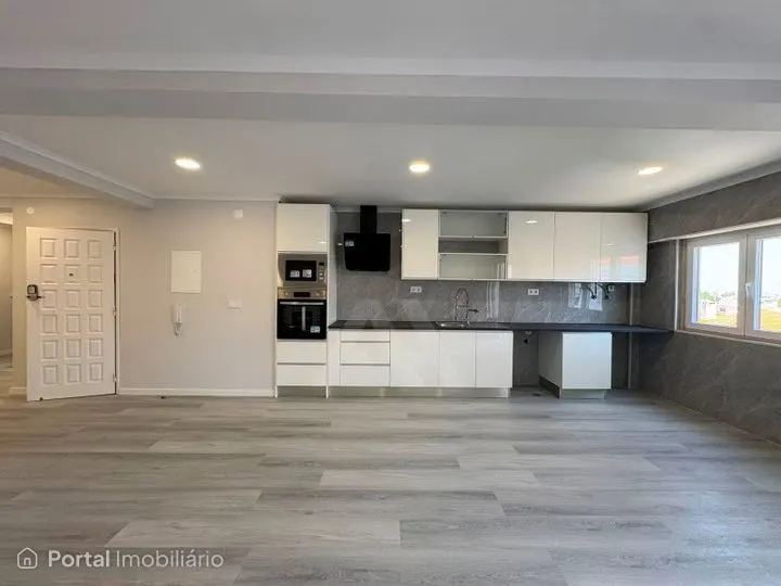 4-bedroom apartment for sale in Amora