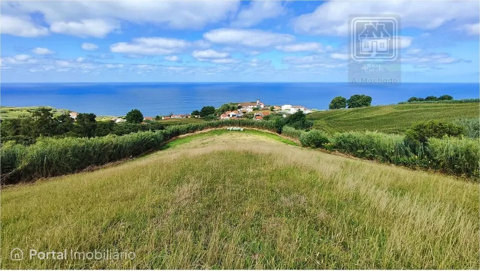 Land for sale in Ajuda da Bretanha
