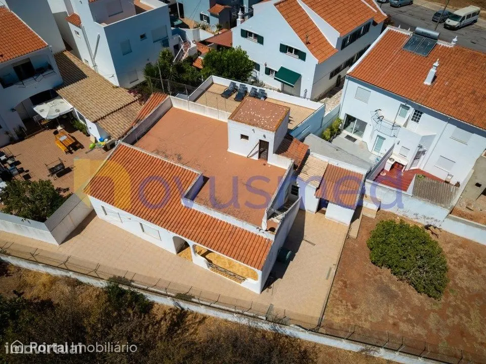 Moradia Térrea T3 no Centro de Albufeira