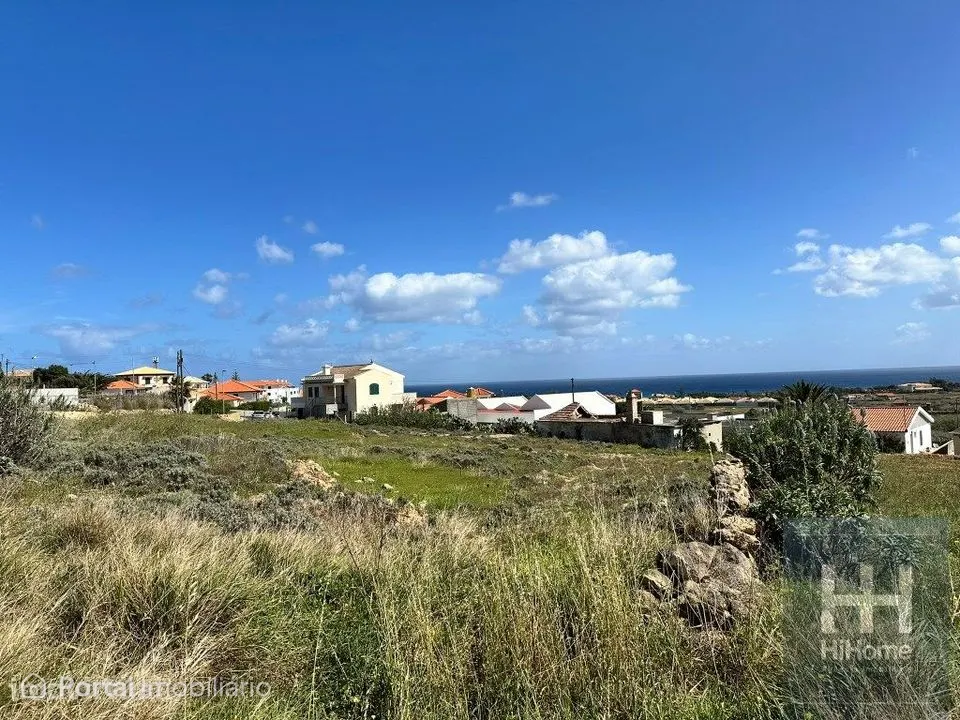 Lote de terreno com 1.323 m2 no Sítio da Lapeira | Ilha do Porto Santo