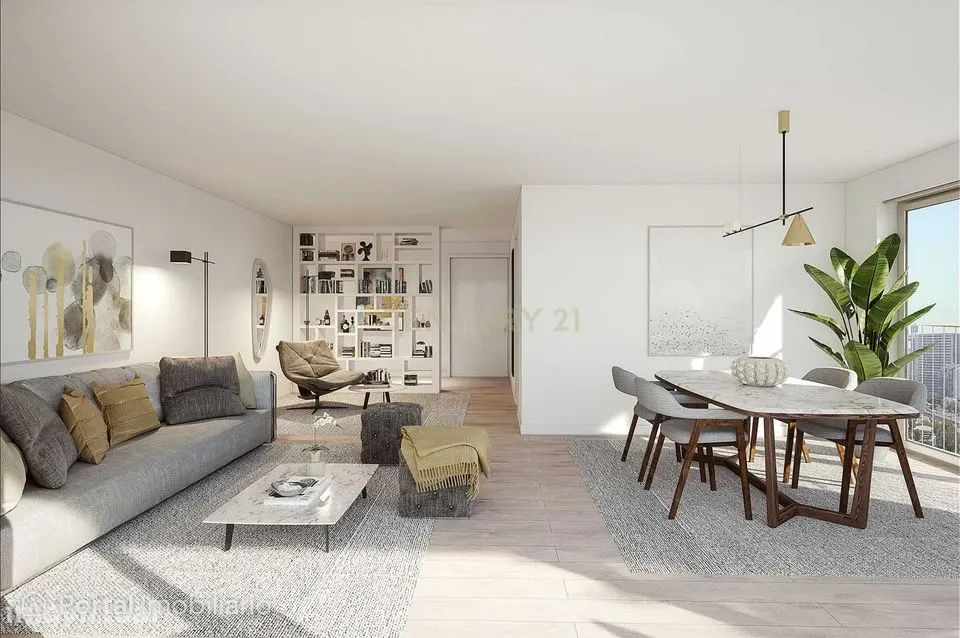 Apartamento T3 com varandas, Olivais - Lisboa