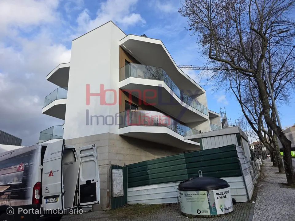 Apartamento T5 na Quinta do Bosque