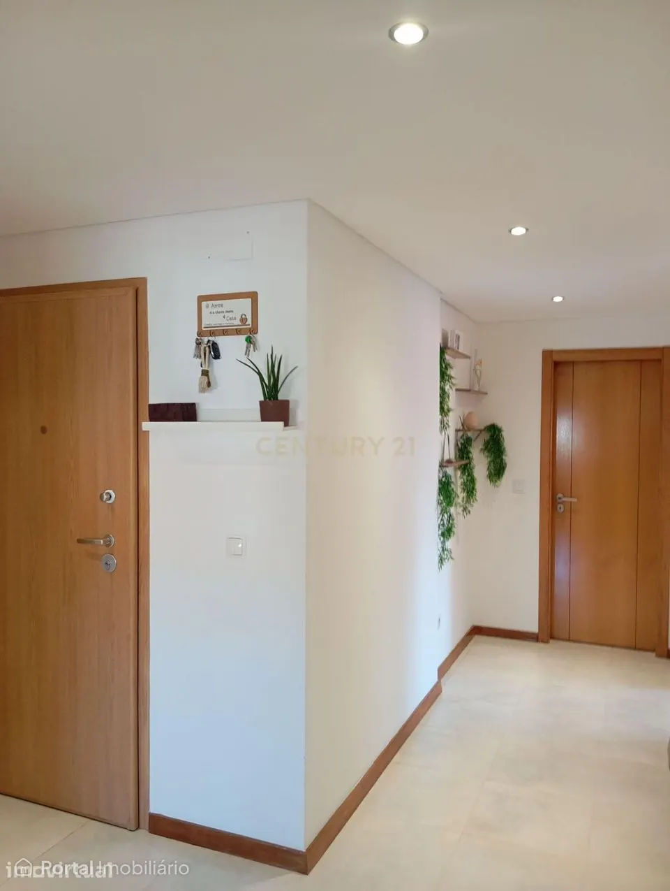 Apartamento T2 para Venda em Casal de Cambra, com Garagem e Arrecadaçã