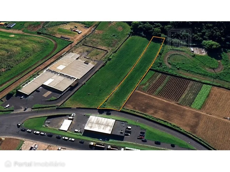 TERRENO para construção junto ao Azores Parque, São Roque, Ponta De...