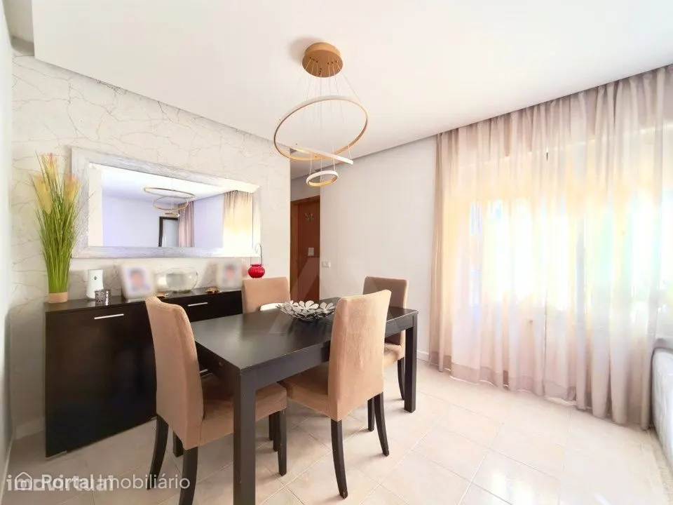 Apartamento T2 no Bairro do Rosário, Cascais