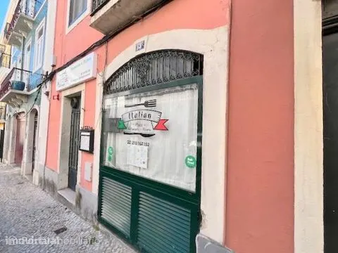 Shop for sale in Estrela
