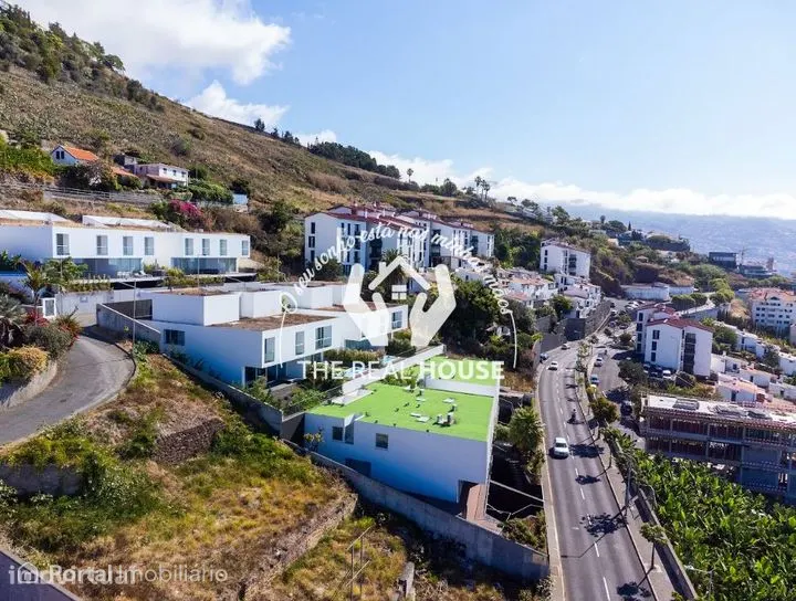 Moradias casas brancas
