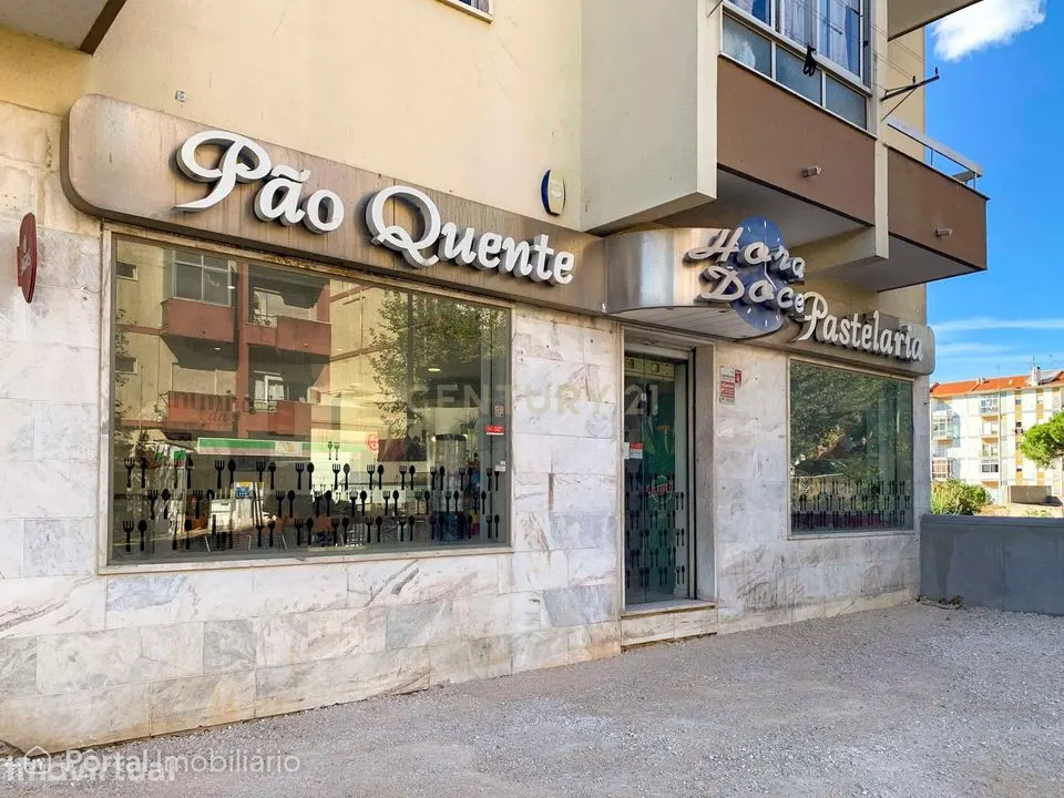 Pastelaria|Restaurante Renovado em Apelação, Loures - Oportunidade Úni