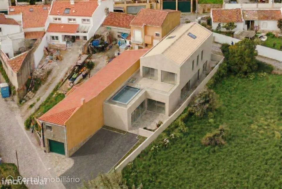 Terreno com Projeto de Construção | Sintra