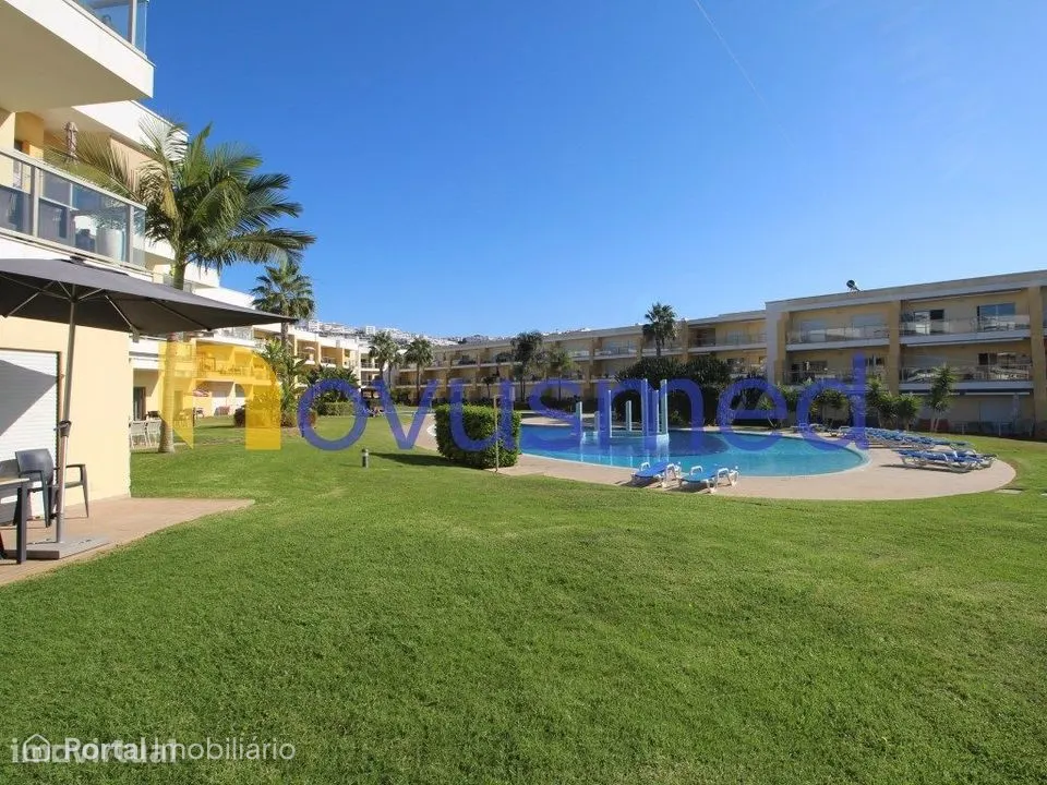 Apartamento T1 em condomínio privado Jardins da Marina