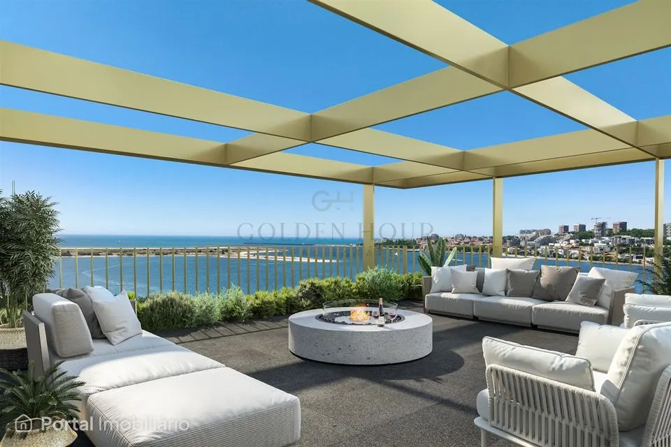 4-bedroom apartment for sale in Canidelo