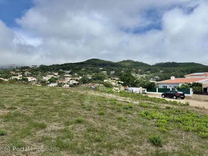 Terreno rústico com 970 m² em Alcabideche