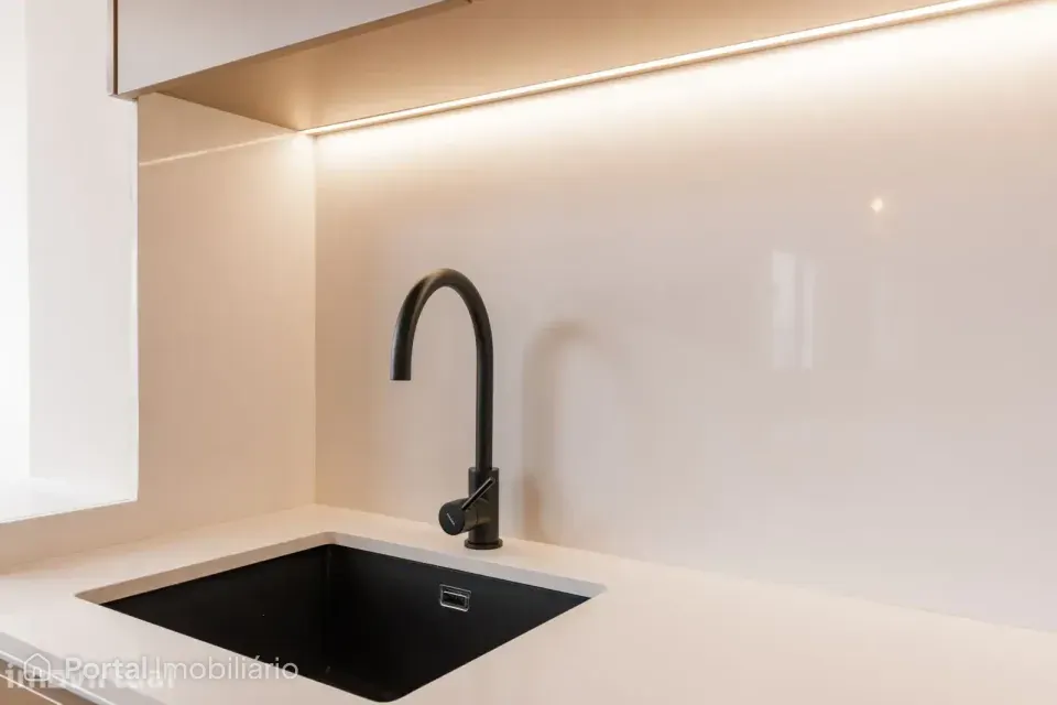 4-bedroom apartment for sale in Ramalde