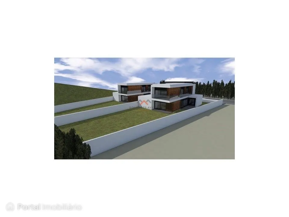Moradia T4 Isolada junto á Escola C+S de São Bernardo!