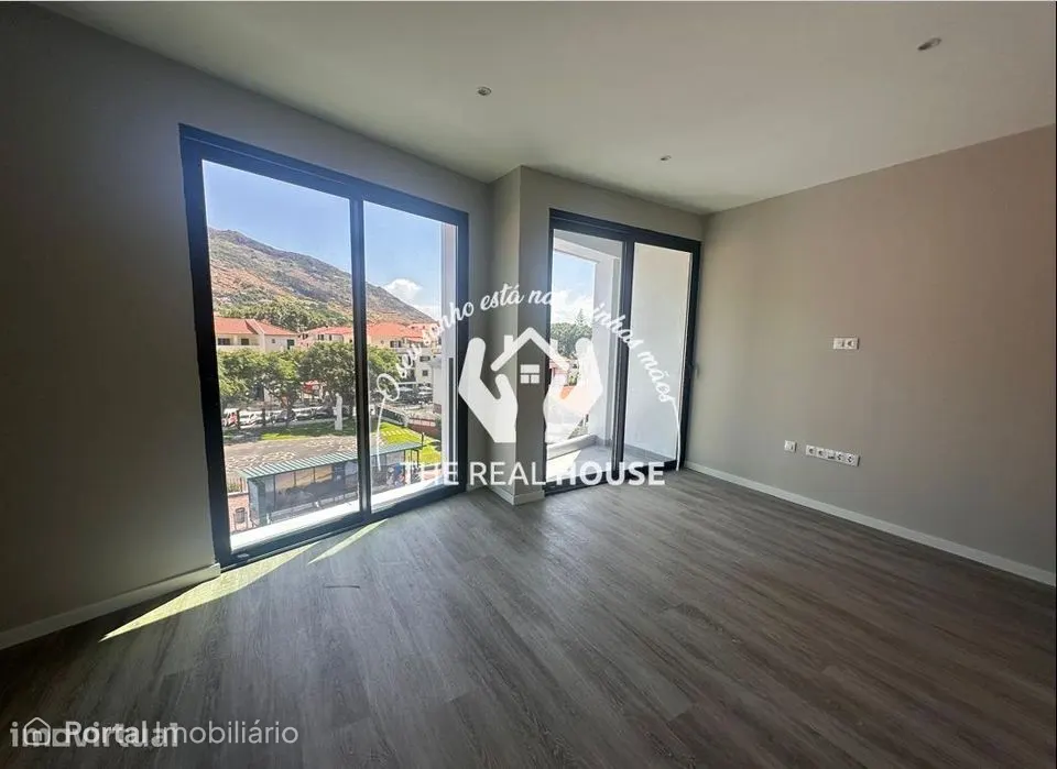 T0 em Machico _ prestige city center
