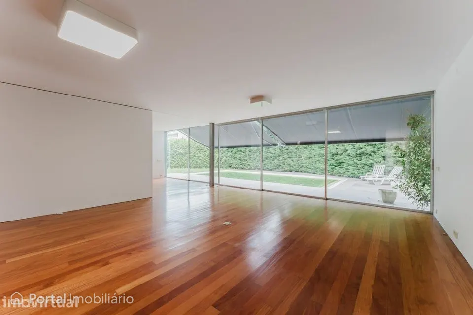 Moradia T3 | Braga — Arquitetura Contemporânea com Piscina,...