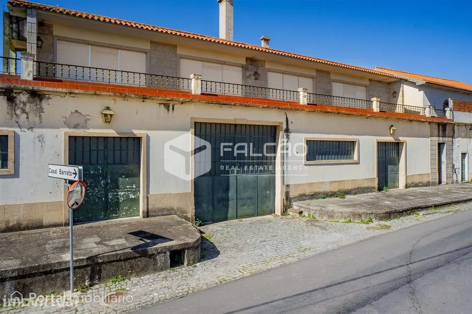 Armazém Venda em Achete, Azoia de Baixo e Póvoa de Santarém,Santarém
