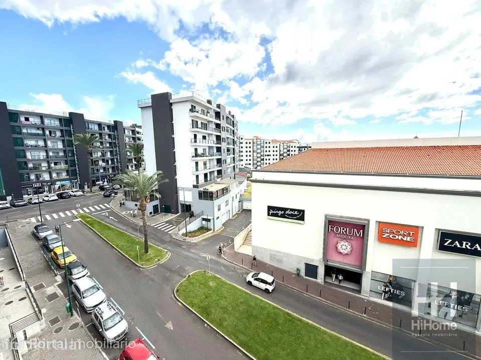 Arrenda-se Apartamento T2 Mobilado e Equipado junto ao Fórum Madeira