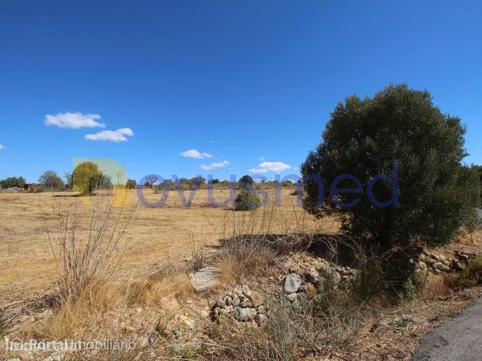 Terreno Rústico com 9.230 m² em Alpouvar, Albufeira
