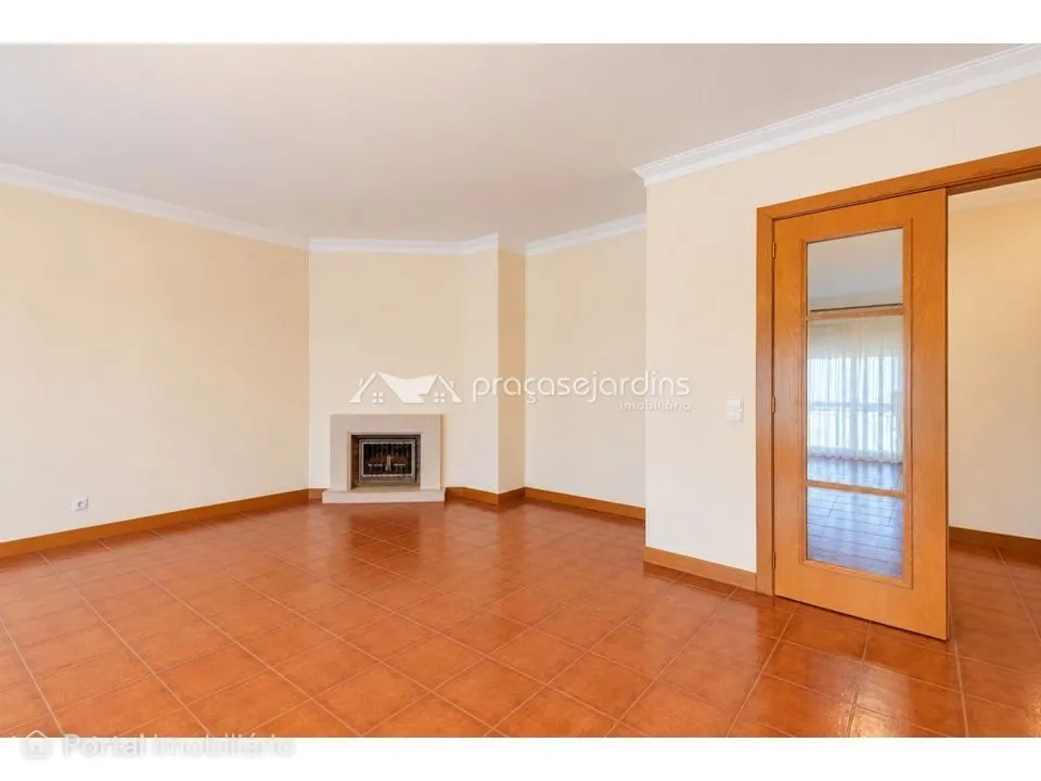 3-bedroom apartment for sale in Leiria, Pousos, Barreira e Cortes
