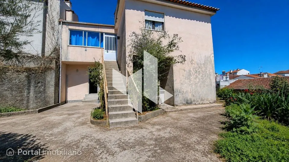 5-bedroom house for sale in Tondela e Nandufe