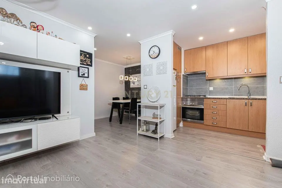Apartamento T2 Santo António Dos Cavaleiros