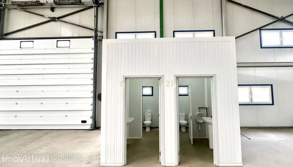 Armazém Industrial Novo a Estrear no Montijo