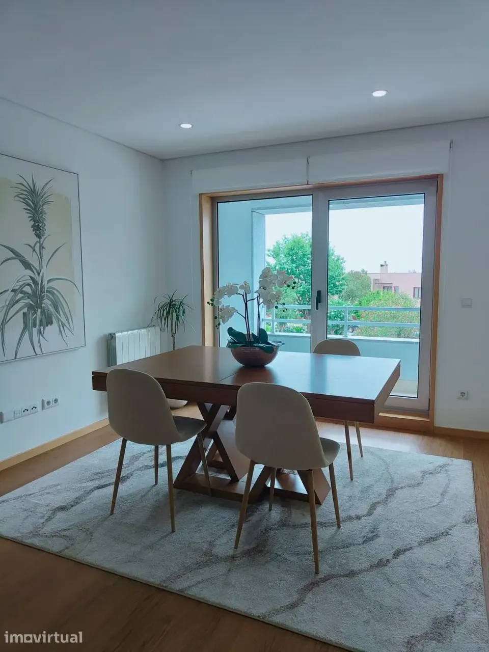 T2 como novo com Suite e Garagem junto ao Metro Vasco da Gama