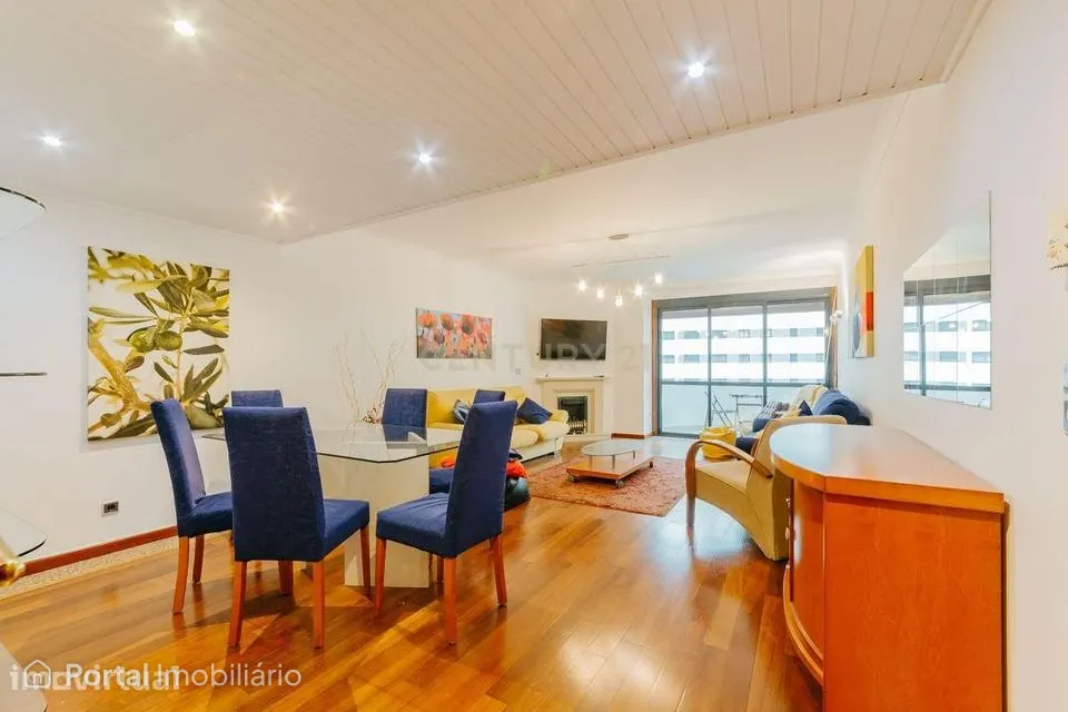 Apartamento T2 com Vista Panorâmica - Condomínio ESPELHO DO TEJO