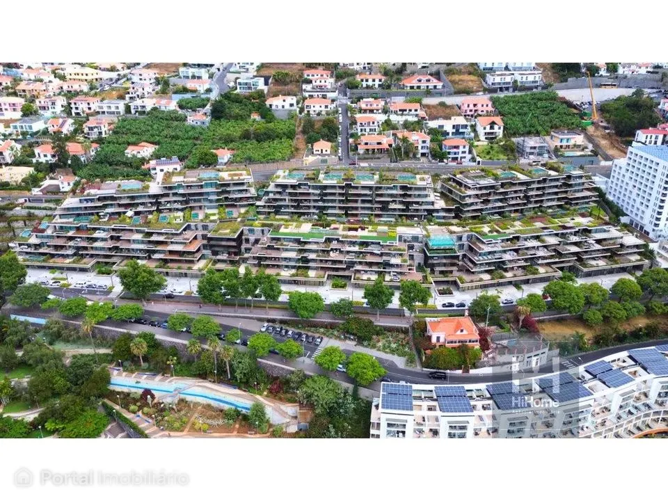 2-bedroom apartment for sale in São Martinho