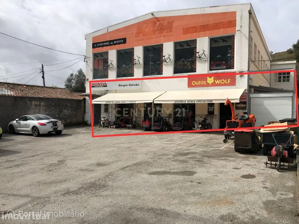 Loja/Armazém na Zona Industrial da Pedrulha com Excelente Acessibilida