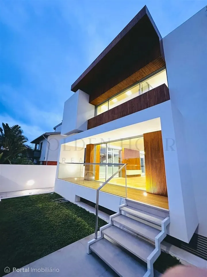 4-bedroom house for sale in Canidelo