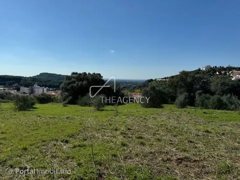 Terreno à venda em Santiago do Cacém