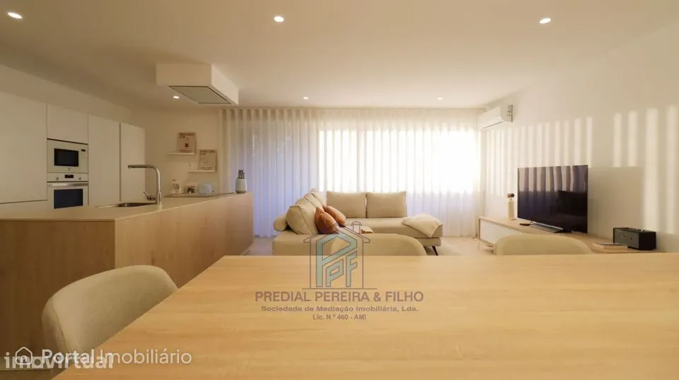 Apartamento T4 Como novo| Fânzeres | Prõx. Igreja