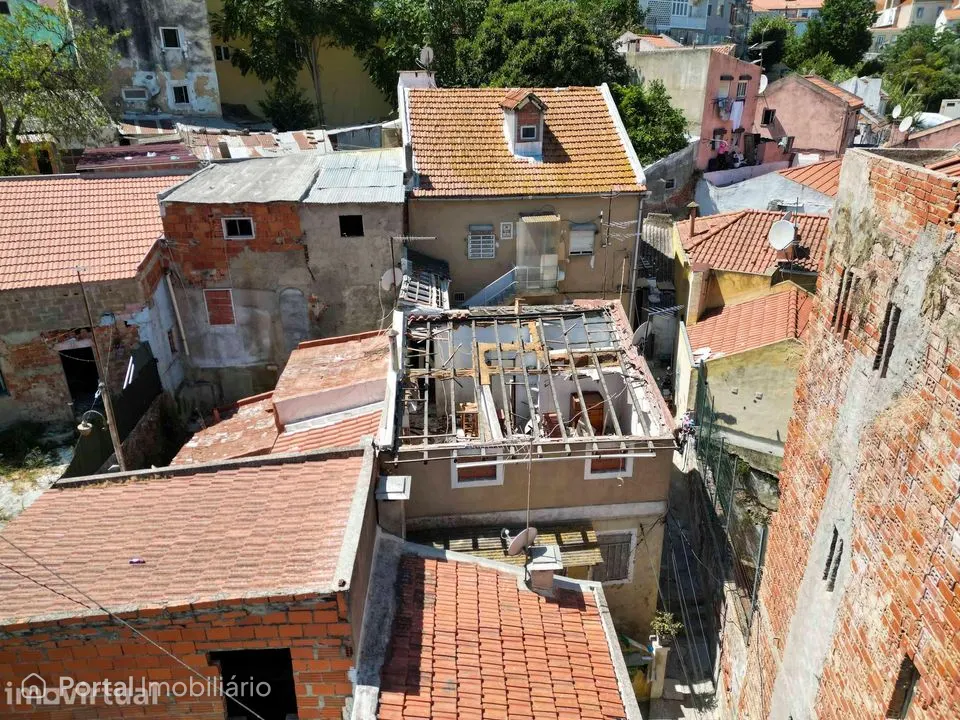 Terreno Urbano em São Vicente, Lisboa - Oportunidade Única