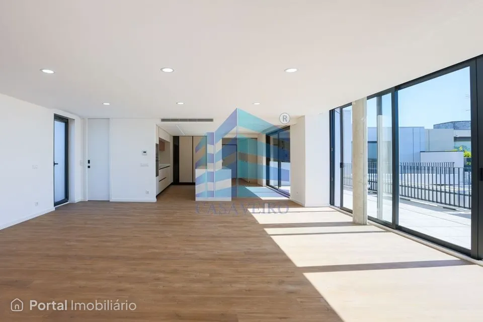 Apartamento T4 com Terraços Penthouse