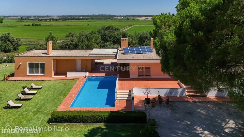 Moradia T4 com piscina, anexo e vista para o Paul de Magos | Salvaterr