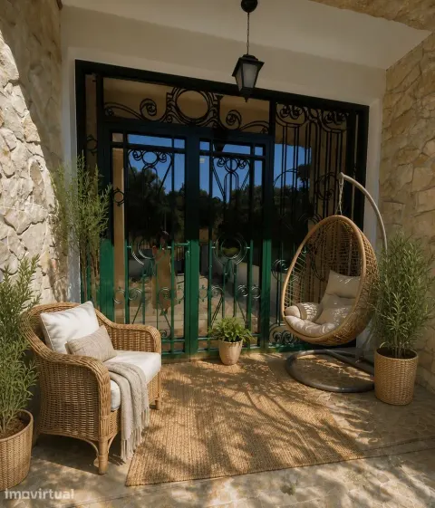 Arrenda-se — Moradia T4 remodelada perto Lisboa (Qta Anjo) -€1.990/mês