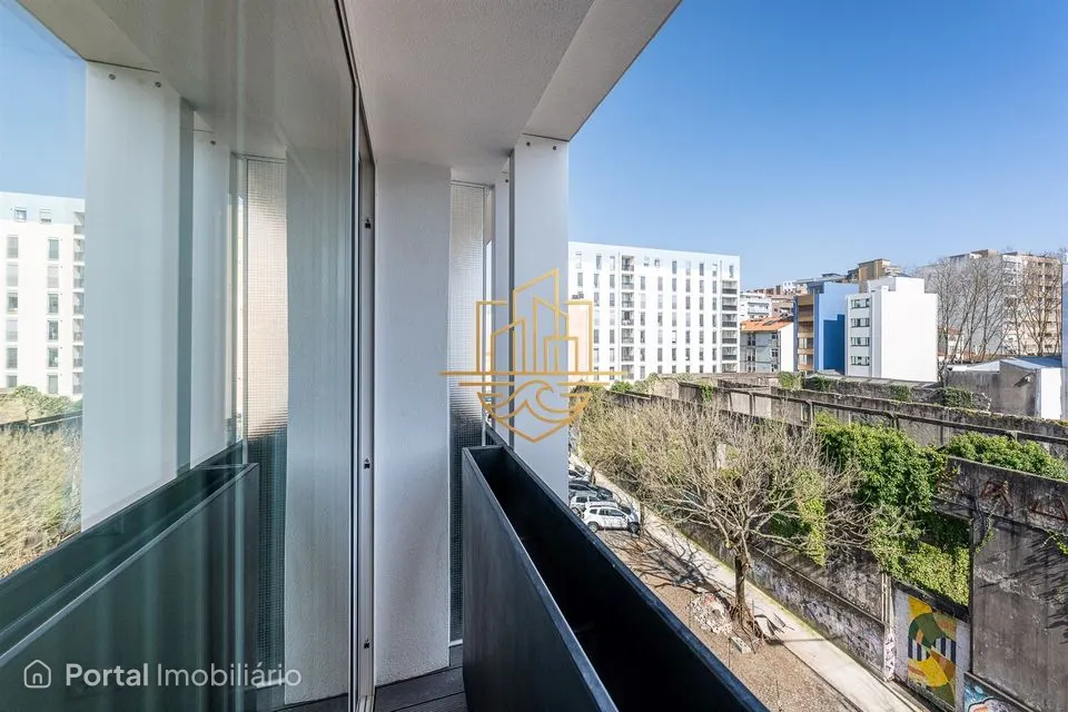 Apartamento T3 Venda em Matosinhos e Leça da Palmeira,Matosinhos