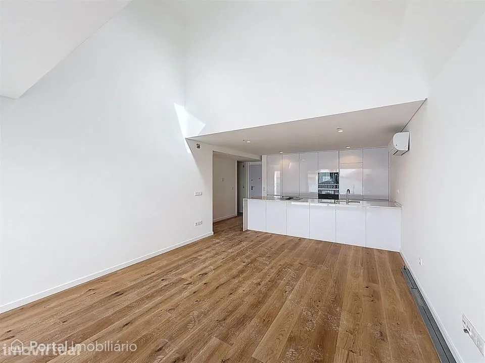 Apartamento T1+1 no centro da cidade
